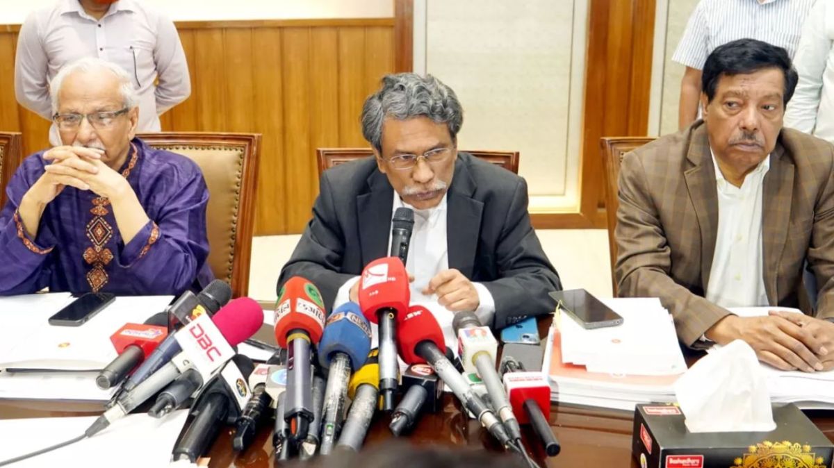 একটি জাতীয় সনদের মাধ্যমে ক্ষমতার বিন্যাসে পরিবর্তন চাই:অধ্যাপক আলী রীয়াজ