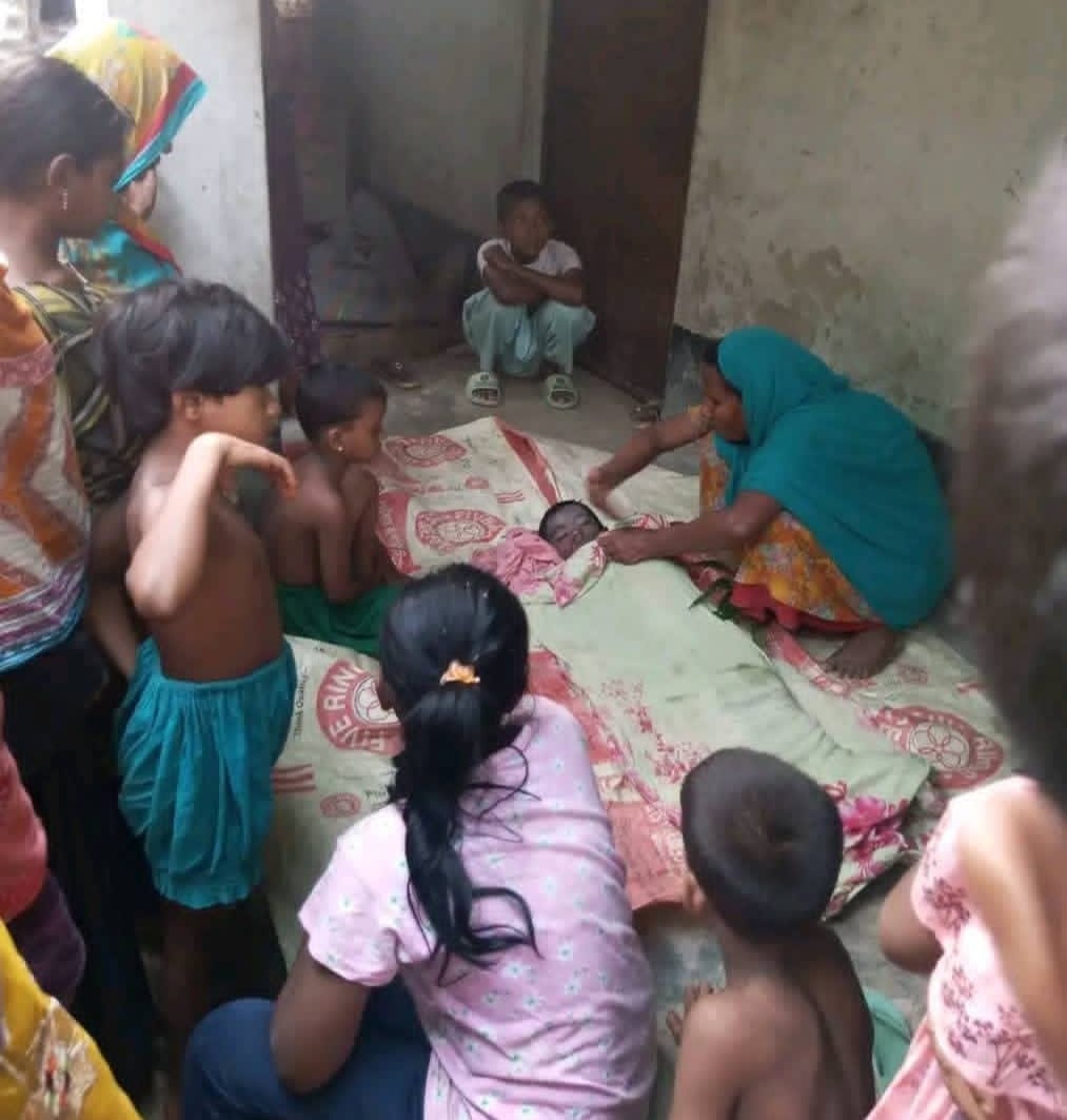 নড়াইলে স্রোতের টানে নিখোঁজ, ১৫ ঘণ্টা পর শিশু ফারজানার মরদেহ উদ্ধার